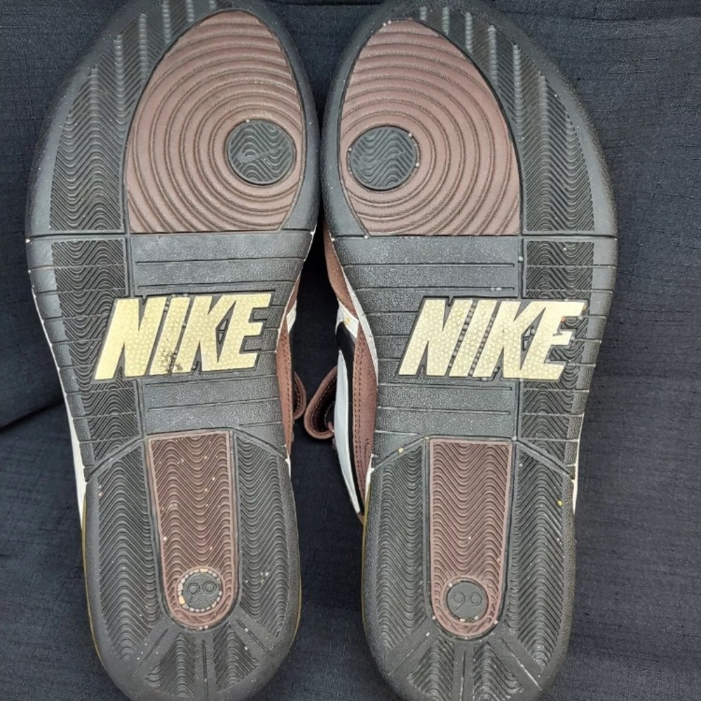 Nike Men's Brown and White High-Top Sneakers - Picture 6 of 7